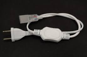 PLUG DE ALIMENT 120V P/FITAS 25M